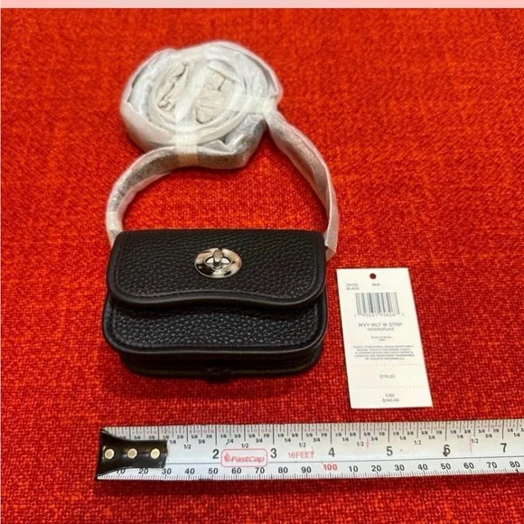 ❤️Authentic Coachtopia Black Mini Crossbody Bag❤️ - Picture 5 of 6